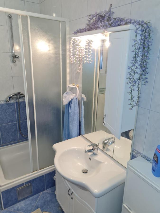 Apartment Silva, 50M From Beach Makarska Exterior foto